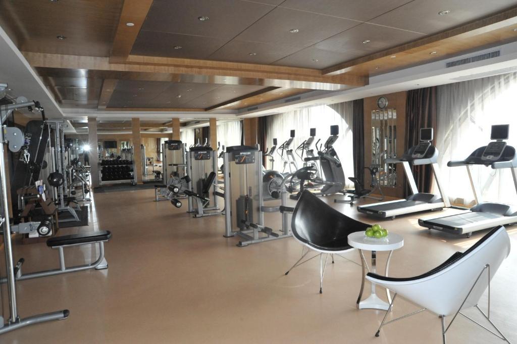 Sovereign Hotel ג'נג'יאנג מראה חיצוני תמונה
