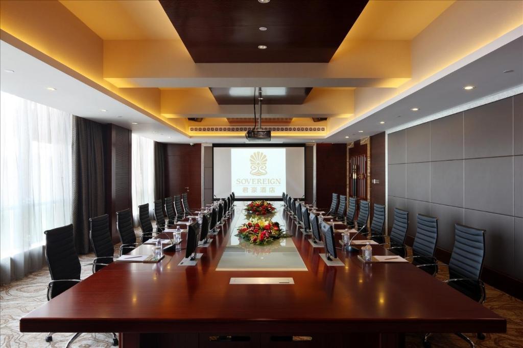 Sovereign Hotel ג'נג'יאנג מראה חיצוני תמונה
