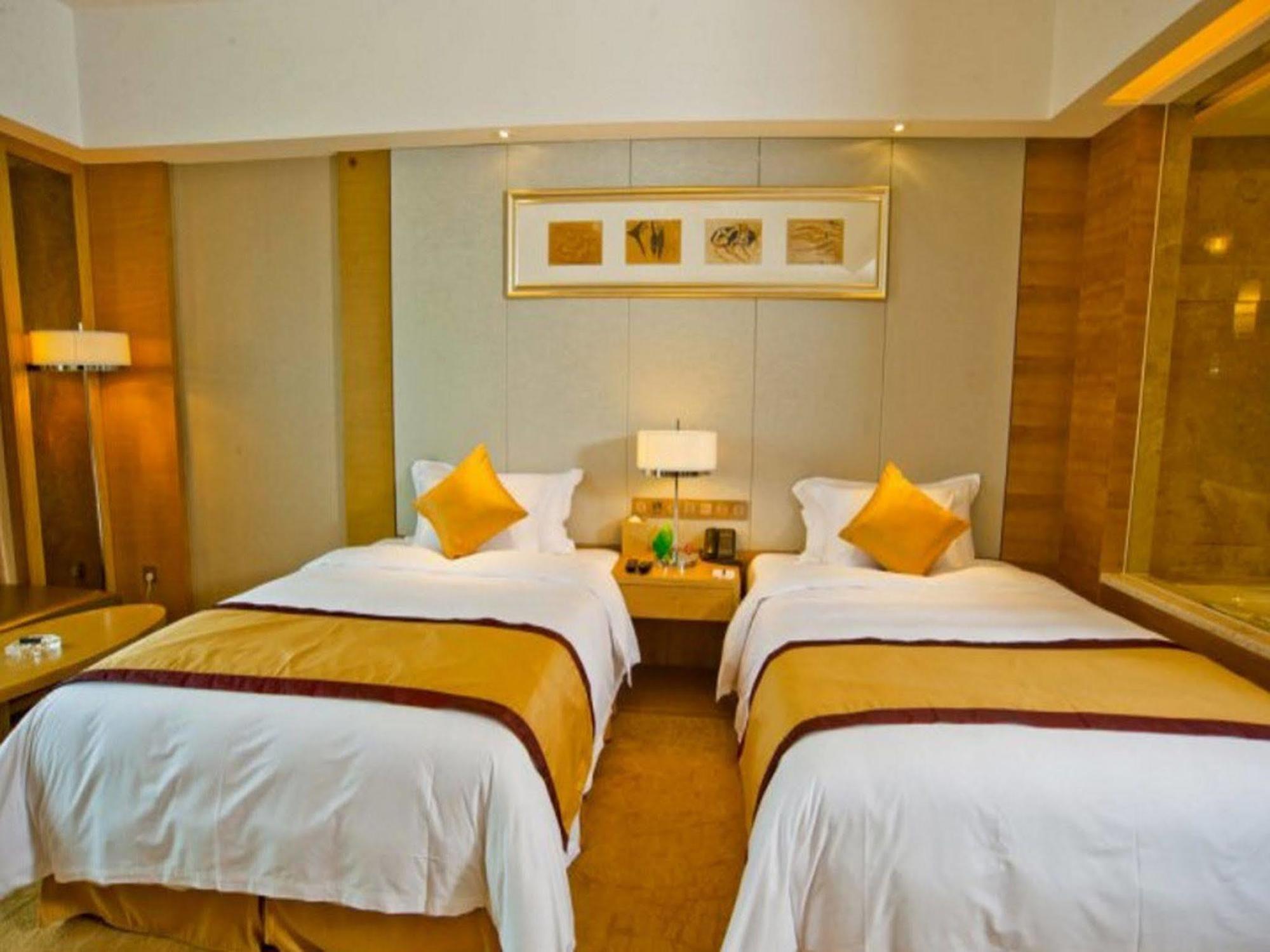 Sovereign Hotel ג'נג'יאנג מראה חיצוני תמונה
